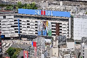 Exterior, logo and signage of Seibu Ikebukuro Main Store